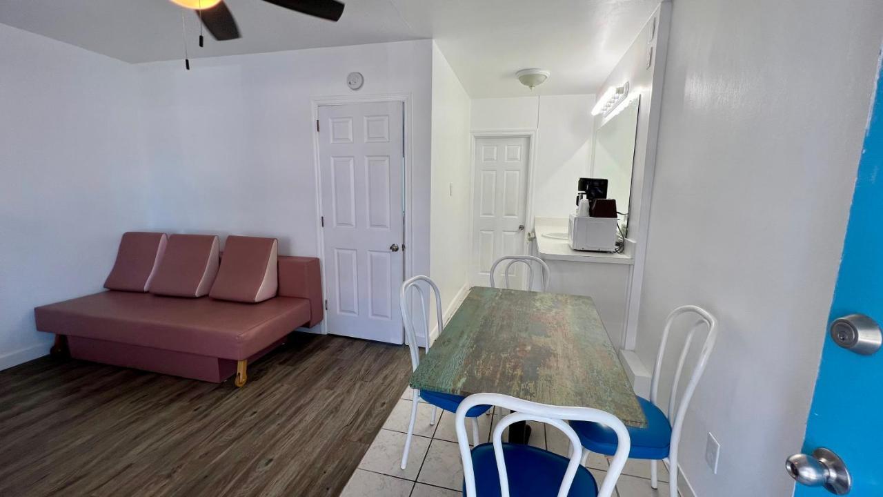 Riviera Resort & Suites Wildwood Buitenkant foto