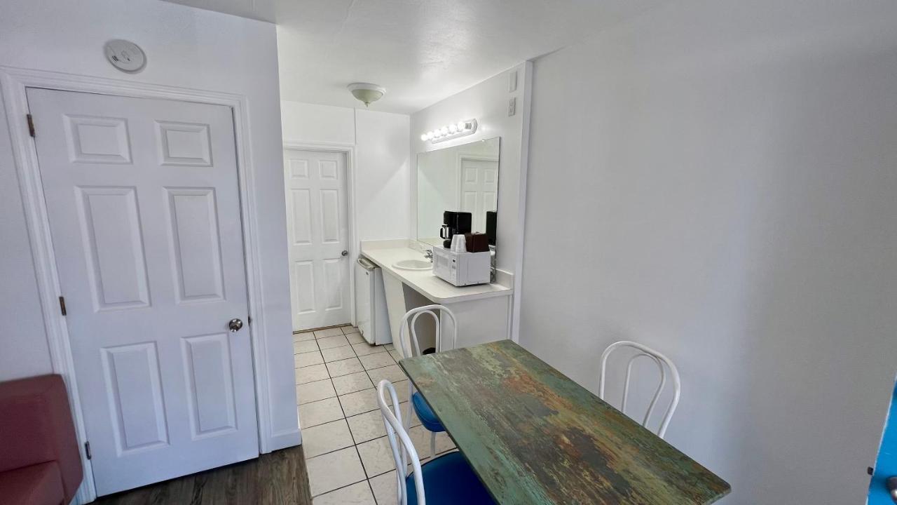 Riviera Resort & Suites Wildwood Buitenkant foto
