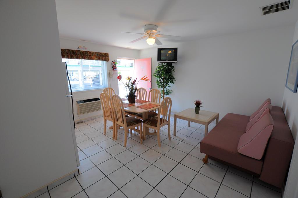 Riviera Resort & Suites Wildwood Buitenkant foto
