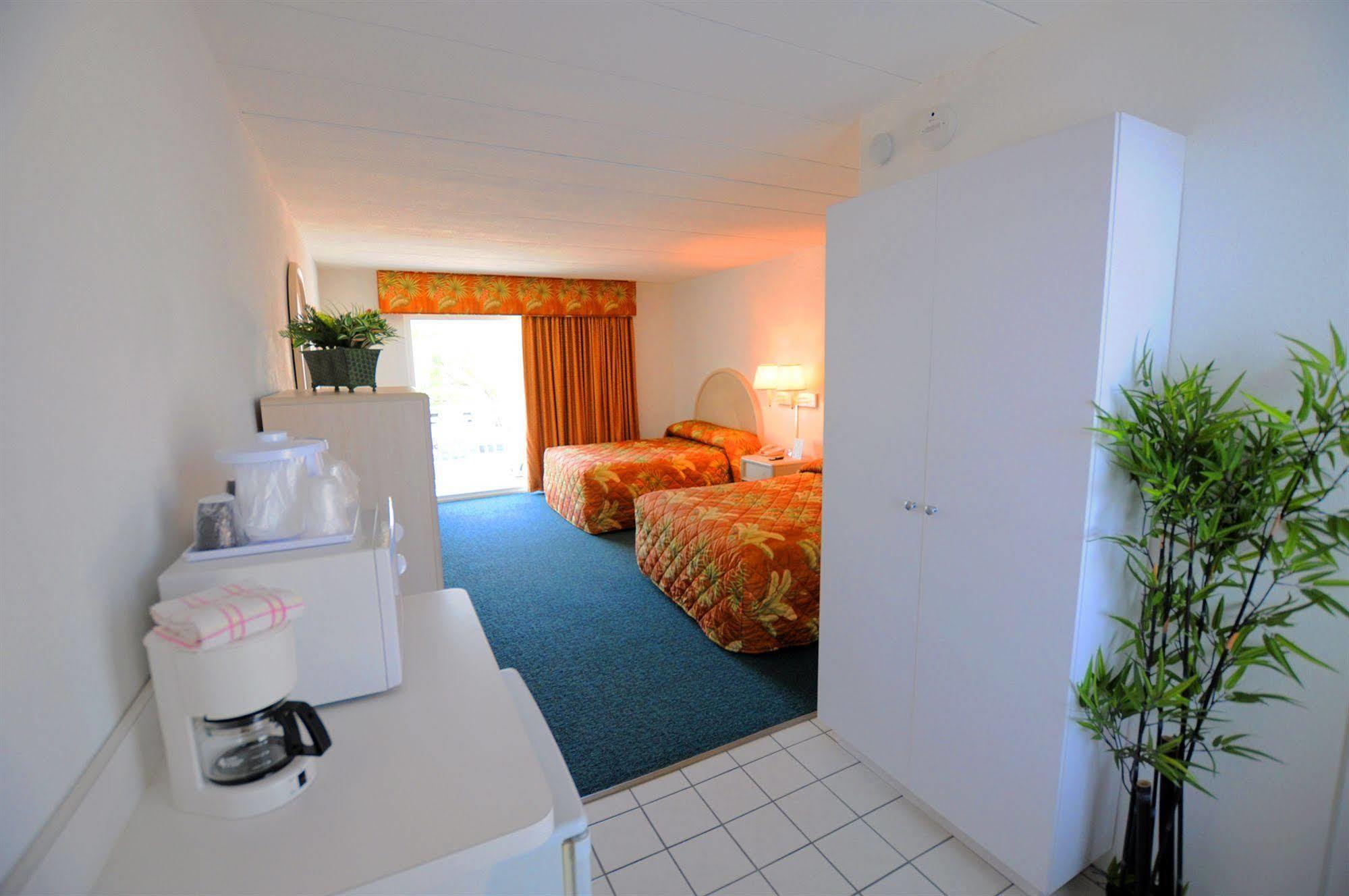 Riviera Resort & Suites Wildwood Buitenkant foto