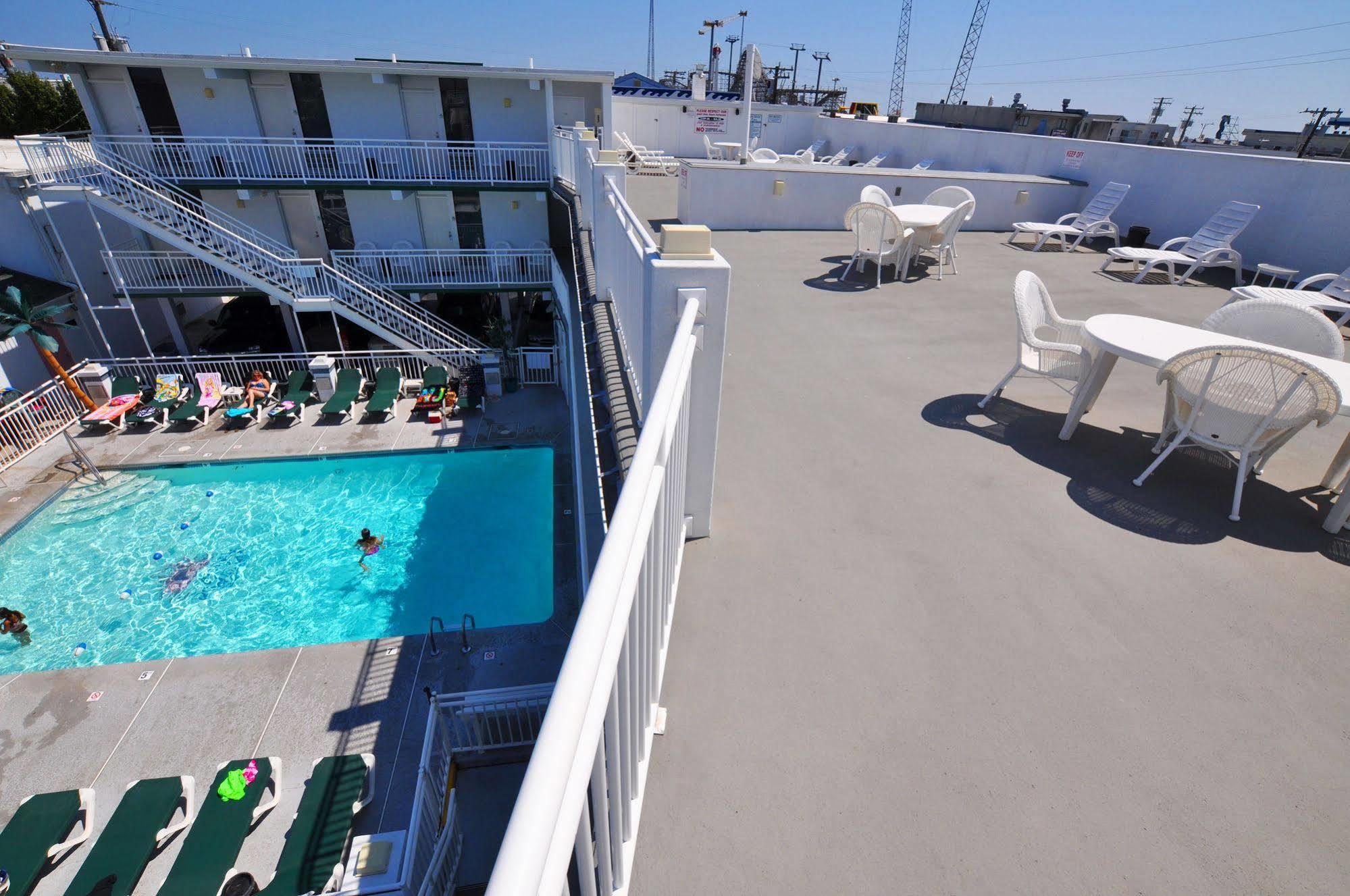 Riviera Resort & Suites Wildwood Buitenkant foto